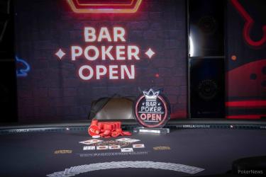 Bar Poker Open Trophy