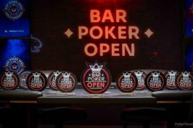 Bar Poker Open Trophy